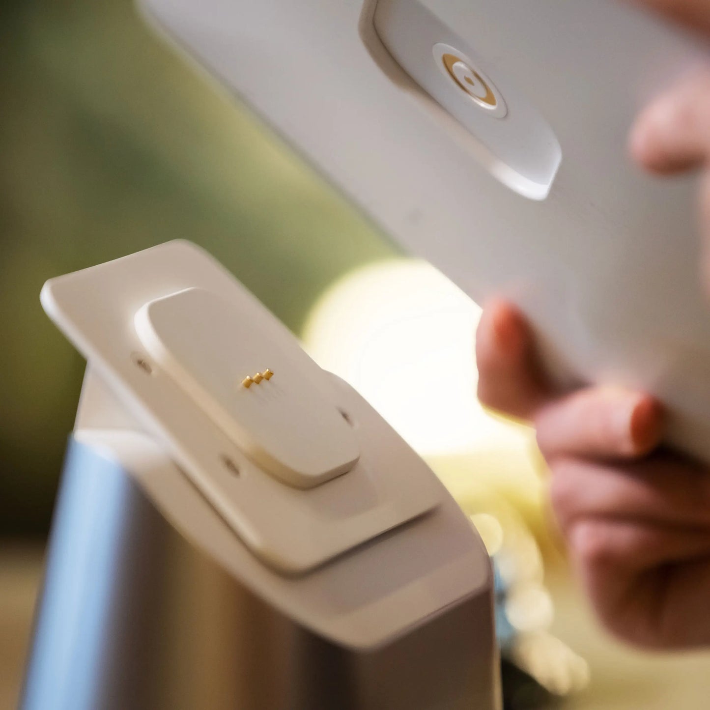Counter POS Stand for iPad (Removable Tablet)